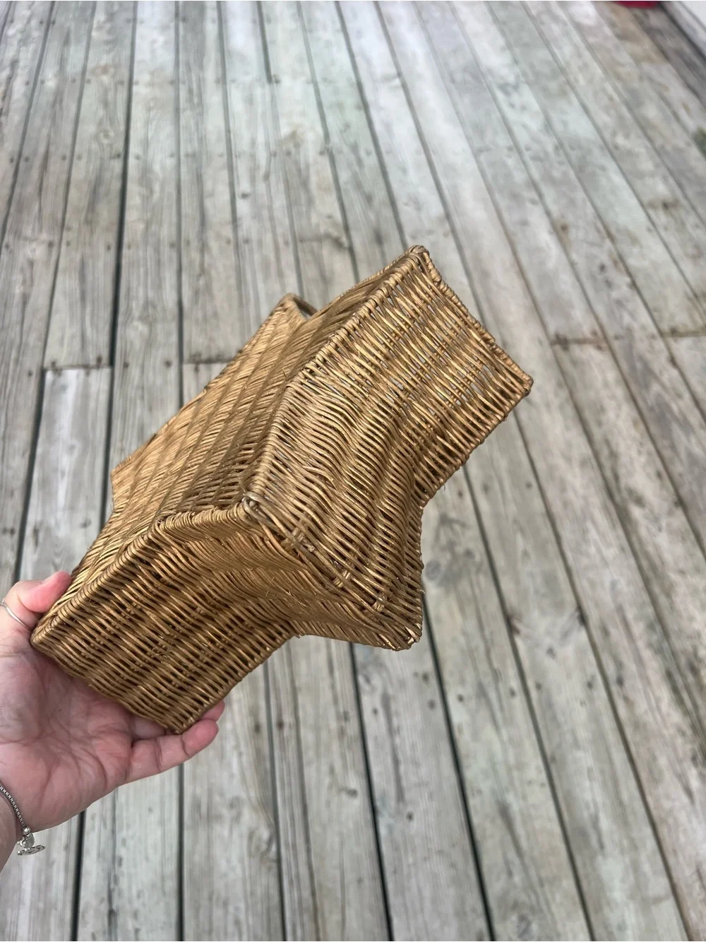 Vintage Wicker Star Basket in Natural Brown